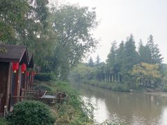 -上海怡沁园度假酒店