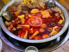 -泸州酸菜豆花火锅川师店