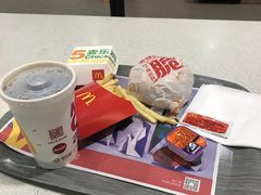 麦辣鸡腿汉堡-麦当劳(台州路桥DT店)