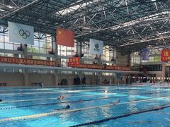 -奥冠体育华师附中恒温游泳馆