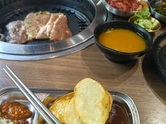 -香猪坊韩国烤肉专属门店(魏公村店)