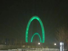 -南京眼步行桥