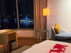 -阿瓦尼河滨曼谷酒店