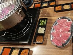 -山居屋炭火烧肉(厚街万达店)