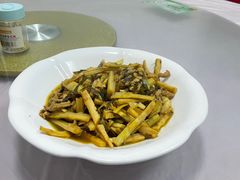 雪菜肉丝小笋-翠茗农庄土菜馆(天目湖店)