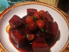 叶氏招牌红烧肉-荷塘秋月·本帮江浙菜(国权路店)