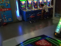 -明日世界电玩城(之心城店)