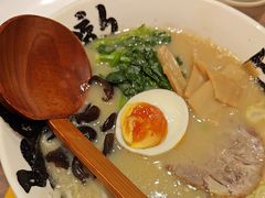 -无敌家现熬骨汤拉面(颐堤港店)