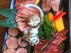 -炼火烤肉店