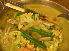 黄咖喱时蔬煲-曼泰·泰餐(江南环球港店)