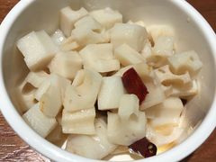 -渝是乎酸菜鱼(龙旗购物中心店)
