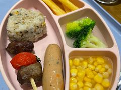 -西语炭烧牛排·西厨(石龙店)