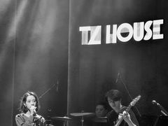 -TZ House音乐现场(来福士中心店)