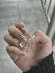 -UN·桃喜日系美睫美甲