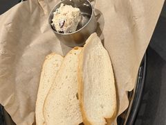 面包片-HOTISLAND海鸡岛·韩国料理(江南西店)