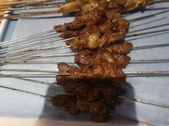 -撸啊撸铁签小肉(车站南路店)