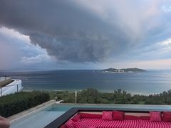 -瑰丽酒店·海吧·天际下午茶·现场DJ·天台酒吧