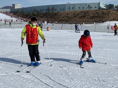 -华彬猛犸滑雪场