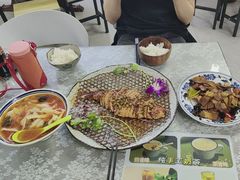 -天天向上素食餐厅(五台山店)
