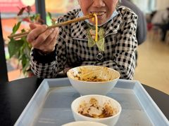 -辣辣小吃豆花米线(大观篆新农贸市场店)