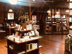 -良友书坊(安徽路店)