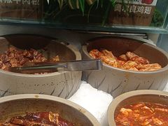 -金滏山烤肉·海鲜·火锅自助餐厅(襄阳万达店)