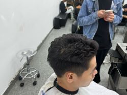 -起点造型·QIDIAN烫染接发