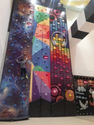 -meland club亲子乐园(重庆万象城店)