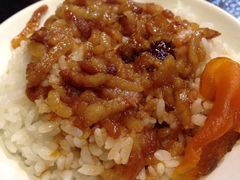 -胡须张鲁肉饭(美食文化馆店)