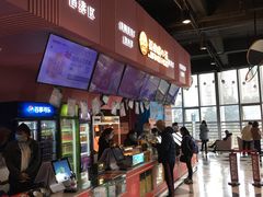 -完美世界影城(昆明翡翠湾店)
