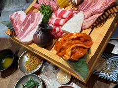 -香猪坊韩国烤肉专属门店(魏公村店)