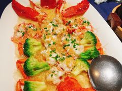蒜蓉蒸龙虾-维园悦谱·海派家常菜(乌鲁木齐南路店)