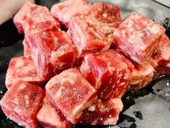 雪花肉粒-肉甲韩国木炭烤肉(新壹街1店)