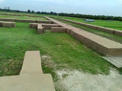 -汉长安城未央宫国家考古遗址公园