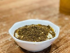 黄糖糍粑-继红顺河抄手名小吃