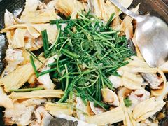 腐竹蒸鱼-海泉湾竹筒饭·瘦身水库大头鱼(从化温泉镇店)