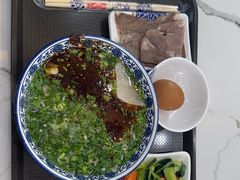 -伊穆祥牛肉面总店·清真