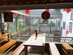 靠窗位-同得兴 Since·1995 传统苏式面馆(十全街店)