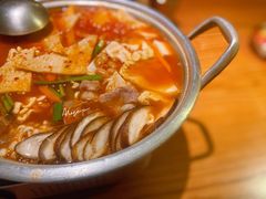 泡菜肥牛部队锅-春熙台韩国料理·章鱼肥牛(西丽店)