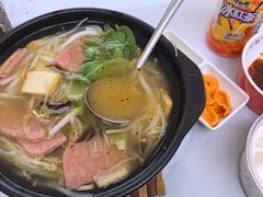-沁麦源过桥米线(总店)