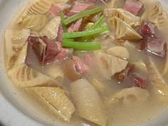 咸货煲野山笋-筱爷叔·上海传统手工菜(玉树路店)