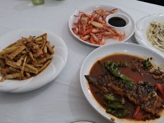 -天乐农家鱼头王(天目湖店)