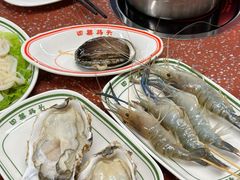-四囍码头海鲜烧烤自助火锅(外滩南京东路悦荟广场店)