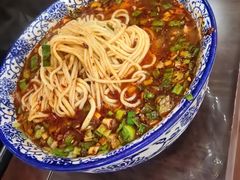 -吾穆勒蓬灰牛肉面·清真(北滨河中路店)