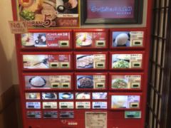 -一兰拉面(新宿中央东口店)