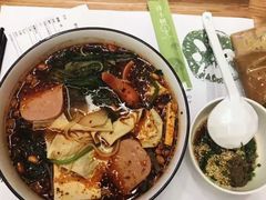 麻辣汤锅-许小树(国贸商城店)