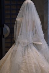 -台湾蔡美月婚纱租赁