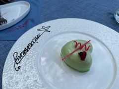 -弦月窗LUNETTE BY AMANDA(复兴路店)