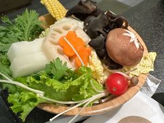 -湊湊火锅·茶憩(打浦桥日月光店)