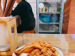 -红猪卤肉饭(大西洋美食城店)